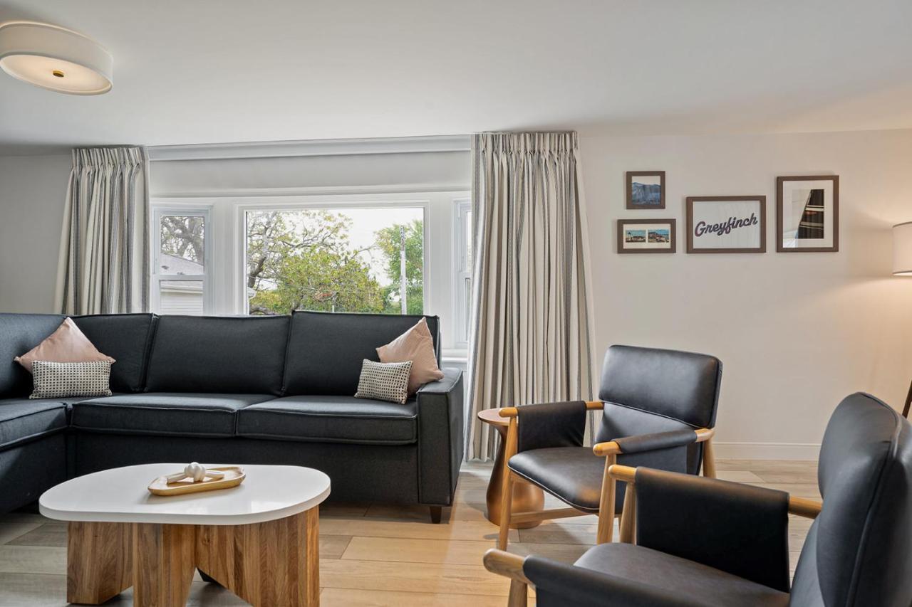 Greyfinch Chatham Inn Экстерьер фото