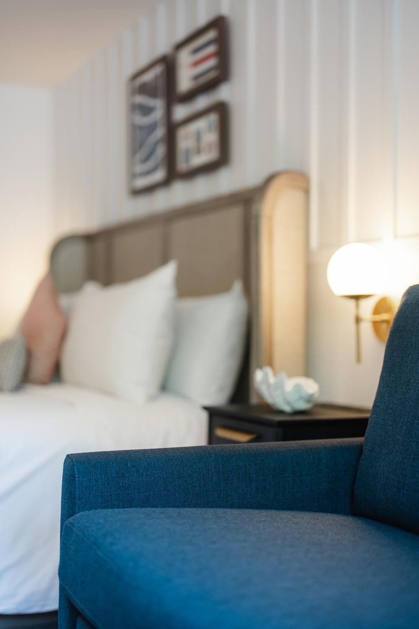 Greyfinch Chatham Inn Экстерьер фото